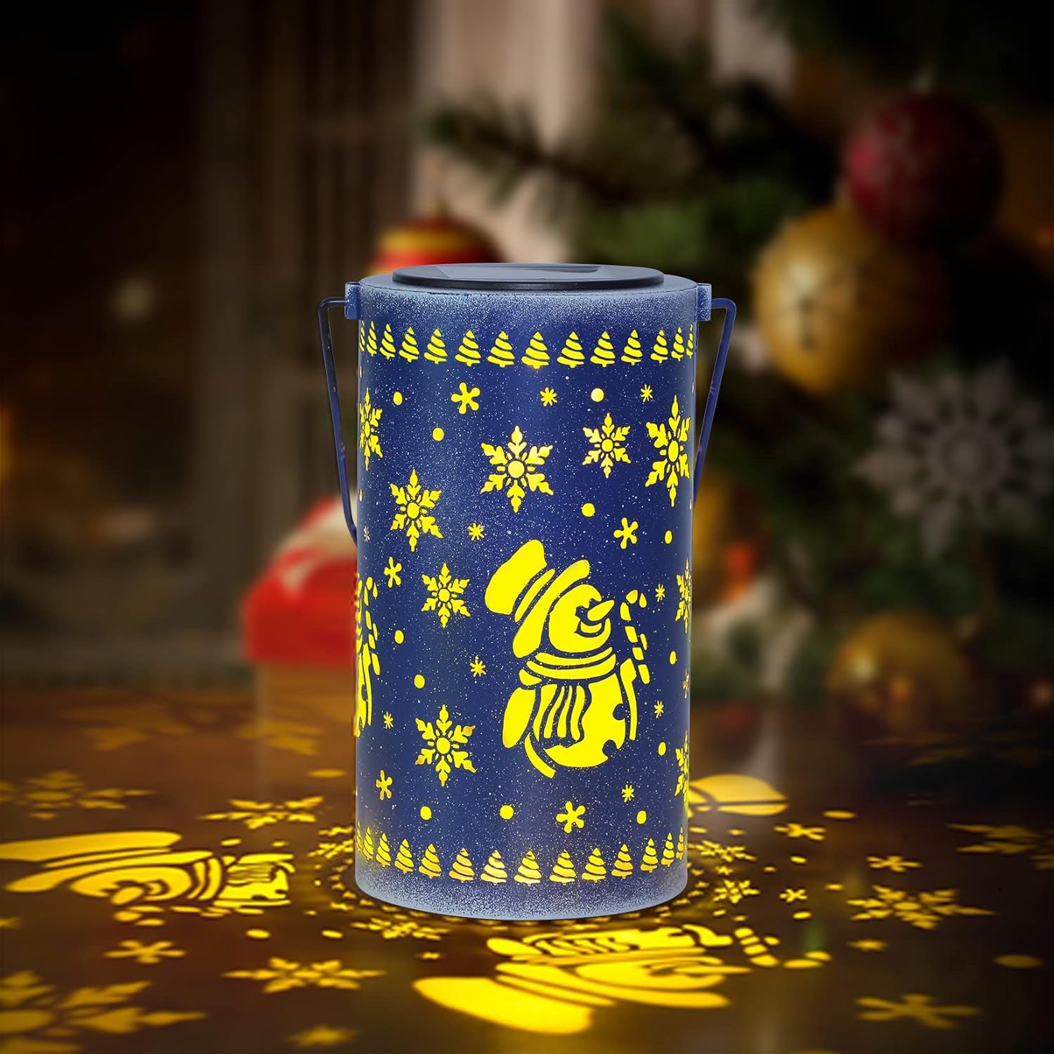 Outdoor Christmas Lantern Hanging, Christmas Snow Globe Christmas Solar Lantern Lights Christmas Decorations, Snowman Christmas Lantern Table Light Decor for Yard, Garden, Blue